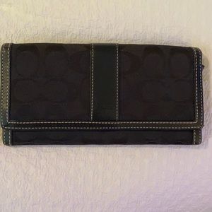 Coach wallet